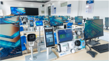 信息安全技術應用與網絡信息技術開發 融合創新與安全并進